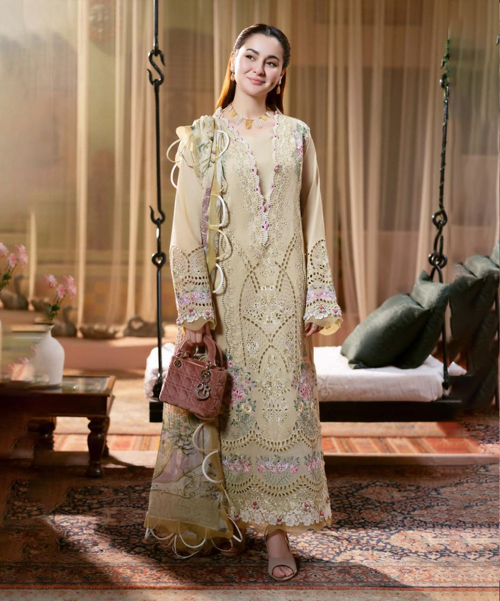 Dhanak-3PC Embroidered Shirt with Digital Printed Wool ShaDhanak 3PC Embroidered Shirt with Digital Printed Wool Shawl – ZC3333wl-3333