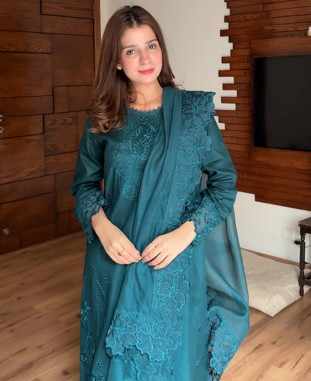 Unstitched 3PC Embroidered Lawn Suit - NF - 1102