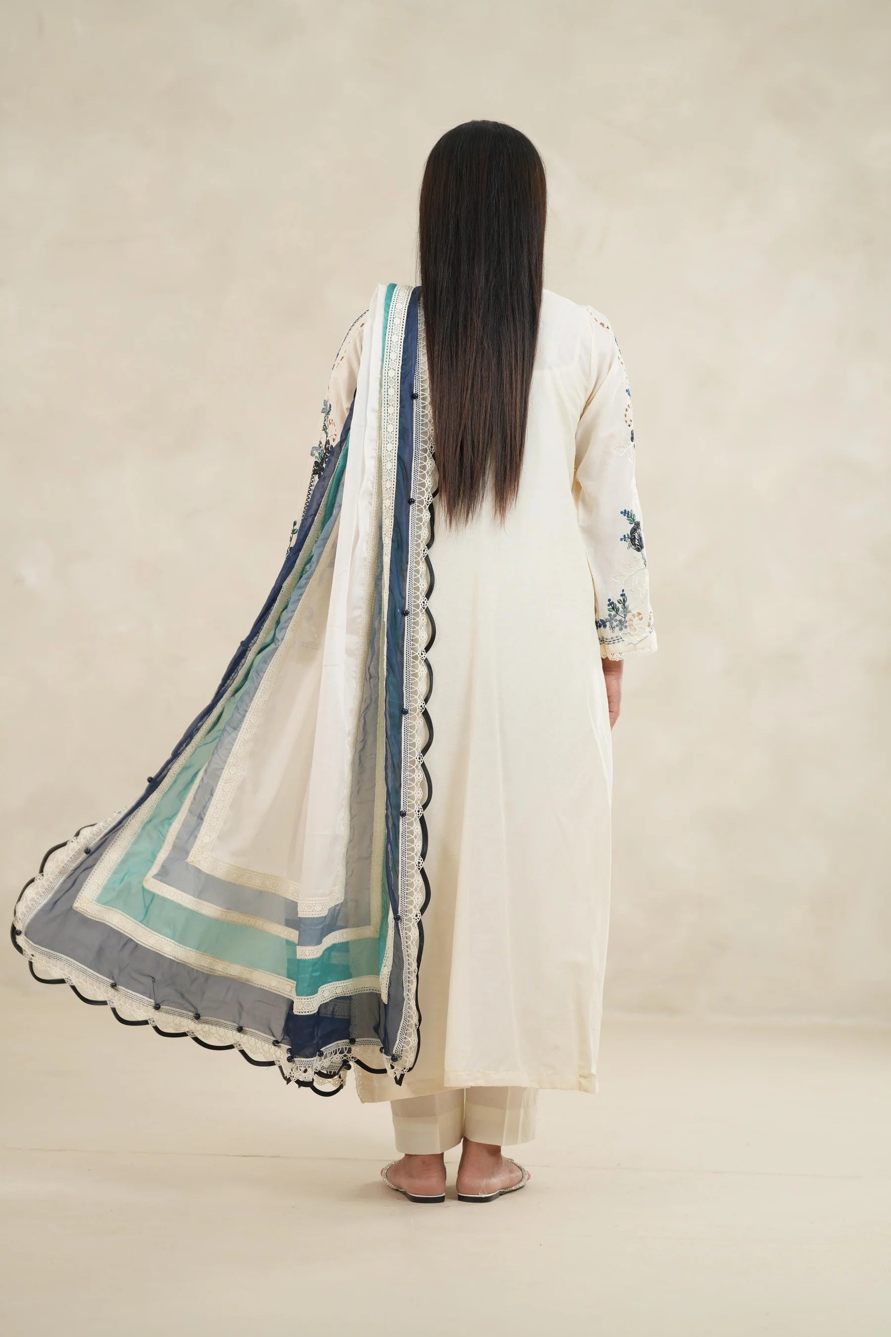 Embroidered Lawn Unstitched 3PC Set | FS387