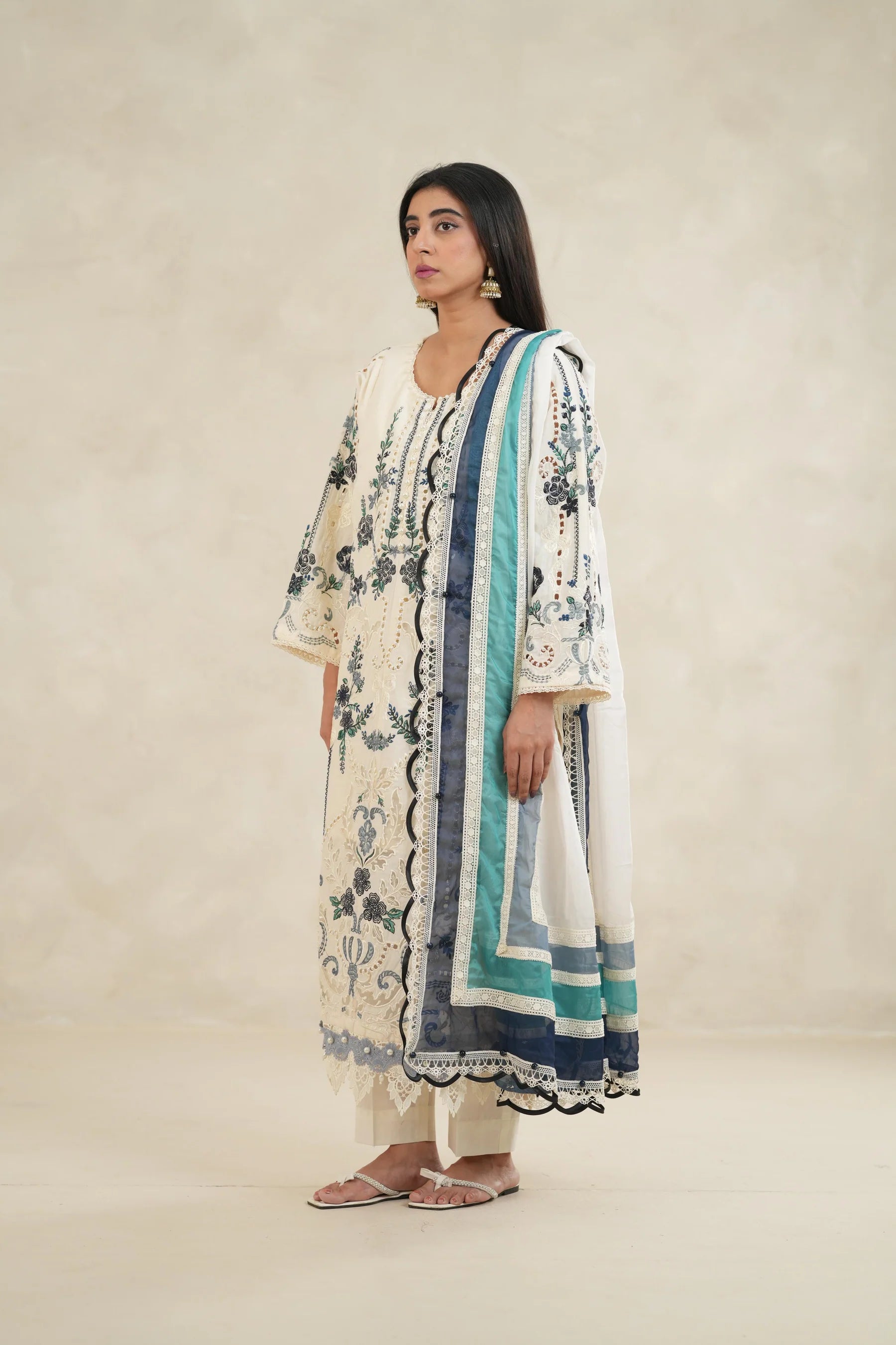 Embroidered Lawn Unstitched 3PC Set | FS387