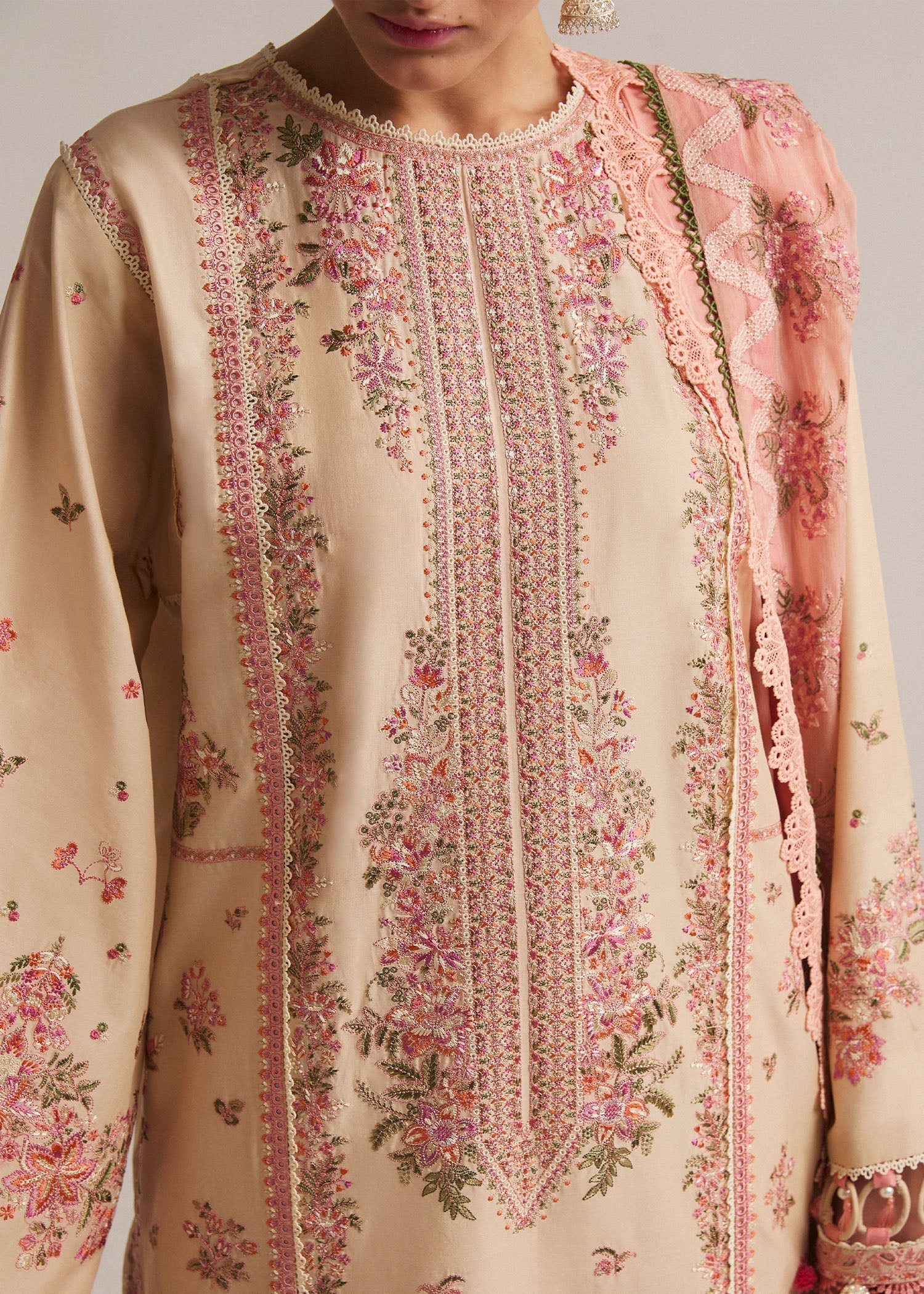 Embroidered Lawn Unstitched 3PC Set | FS 008
