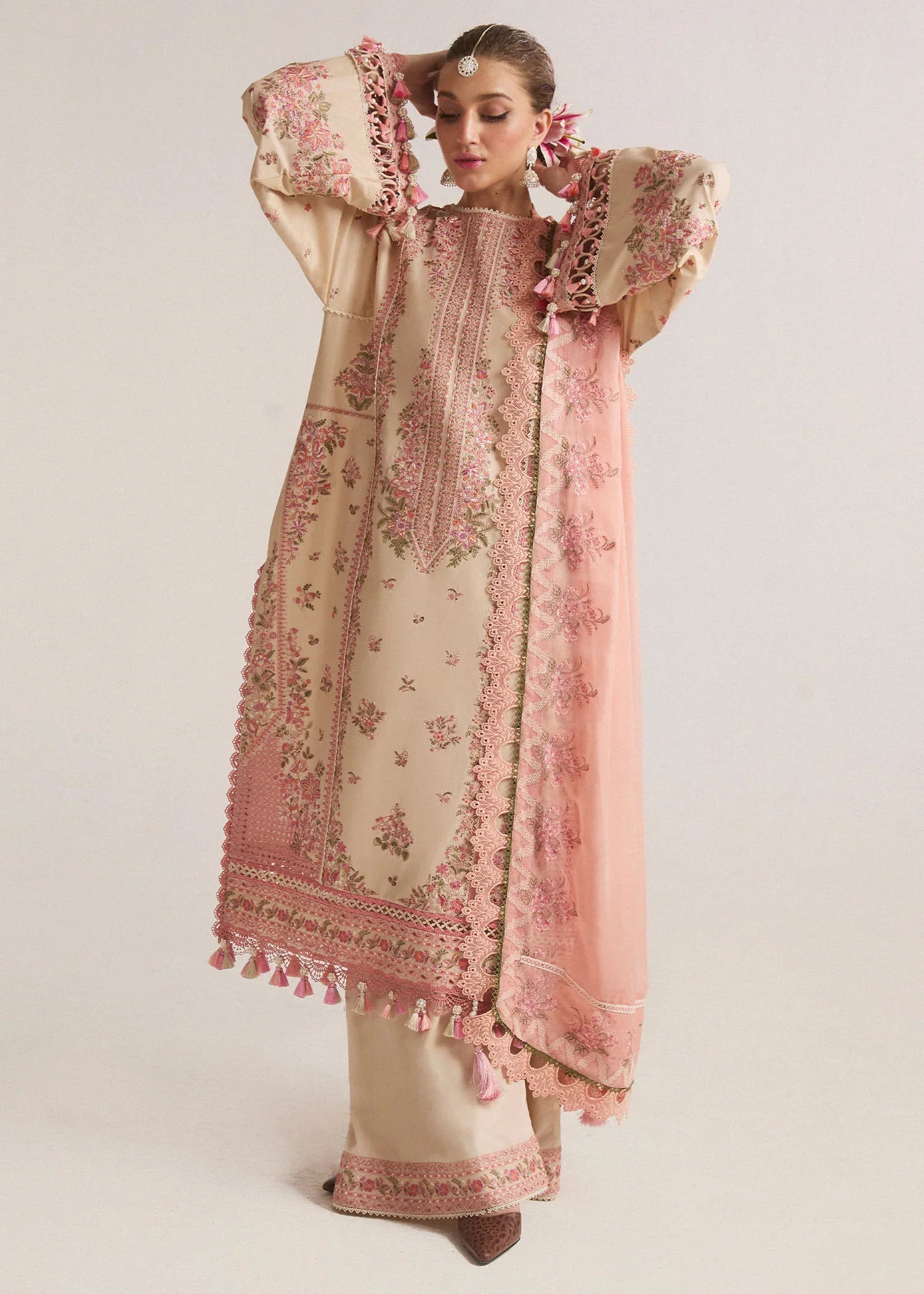 Embroidered Lawn Unstitched 3PC Set | FS 008
