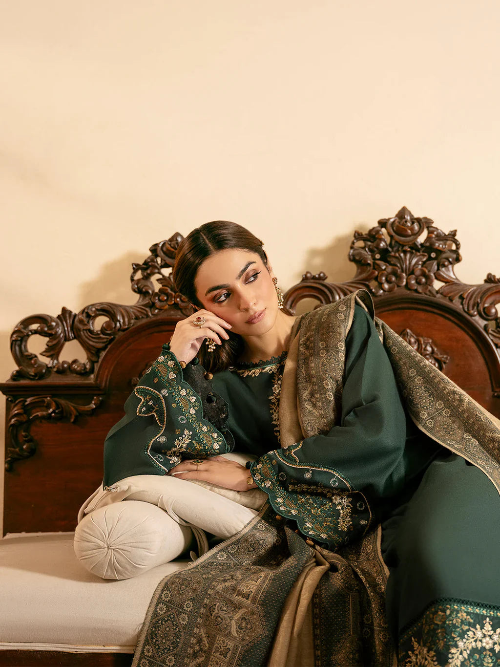Lawn-3PC Embroidered Shirt with Digital Printed Jacquard Dupatta-5042