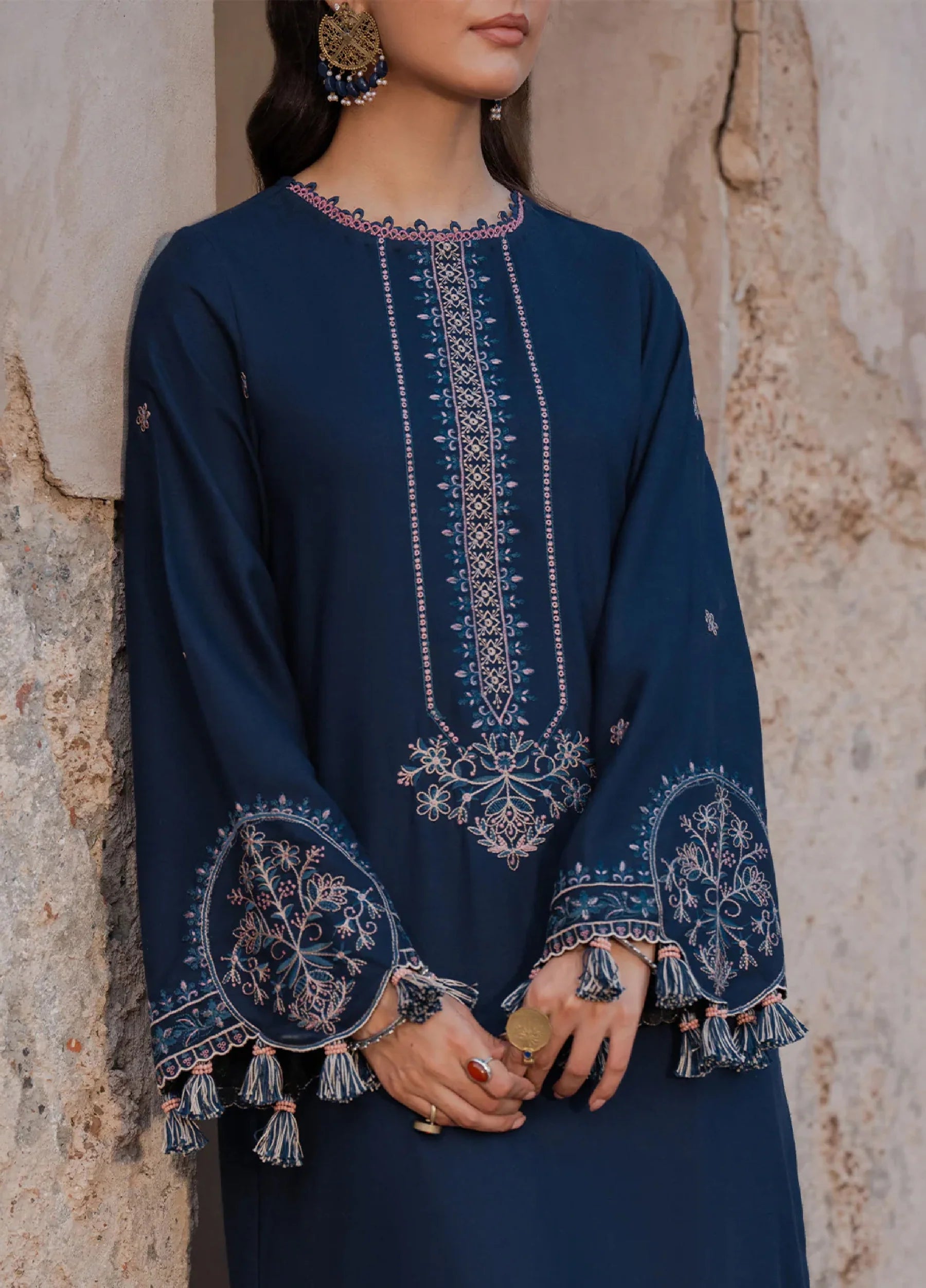 Lawn-3PC Embroidered Shirt With Digital Printed Jauqard Dupatta- SS 5054