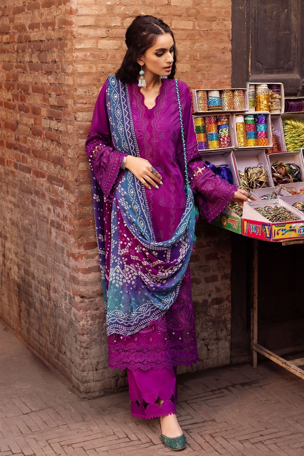 Lawn 3PC Embroidered Shirt with Digital Printed Jacquard Dupatta – ZC1205