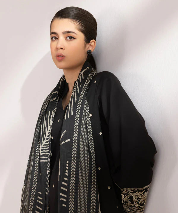 3PC LAWN EMBROIDERED SHIRT WITH DIGITAL PRINTED JACQUARD DUPATTA - SS 5027