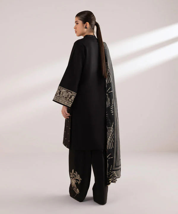 3PC LAWN EMBROIDERED SHIRT WITH DIGITAL PRINTED JACQUARD DUPATTA - SS 5027