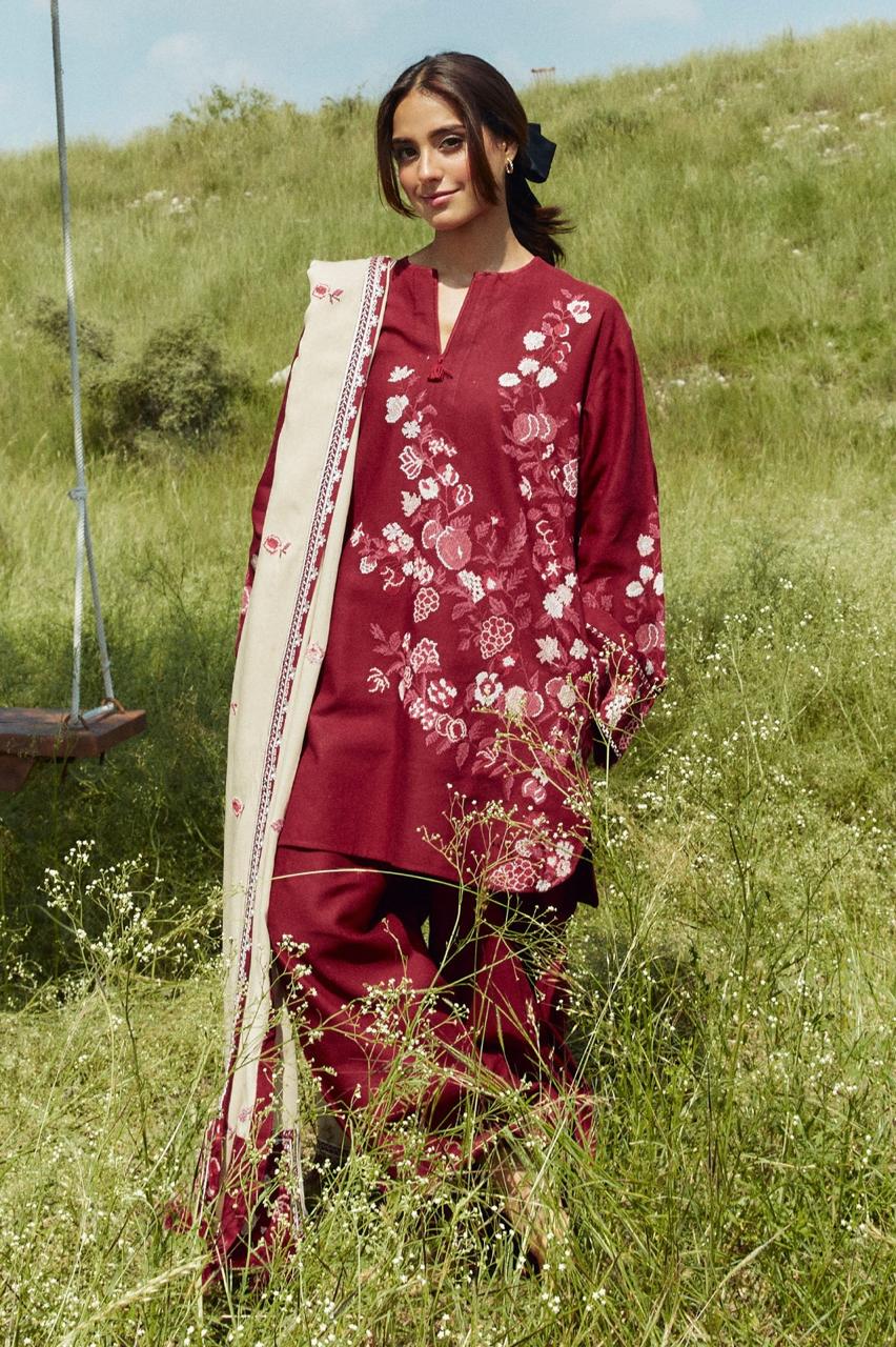 Zara Shahjahan 3PC Dhanak Embroidered Shirt with Digital Printed Shawl – ZC282