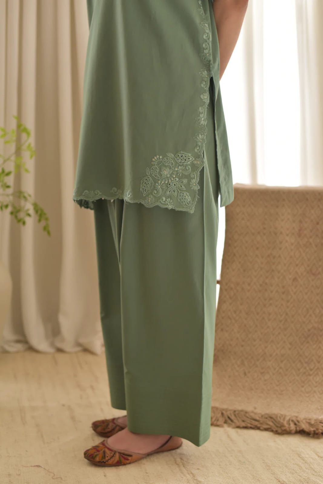 Unstitched 3PC Embroidered Lawn Suit - NF - 1130