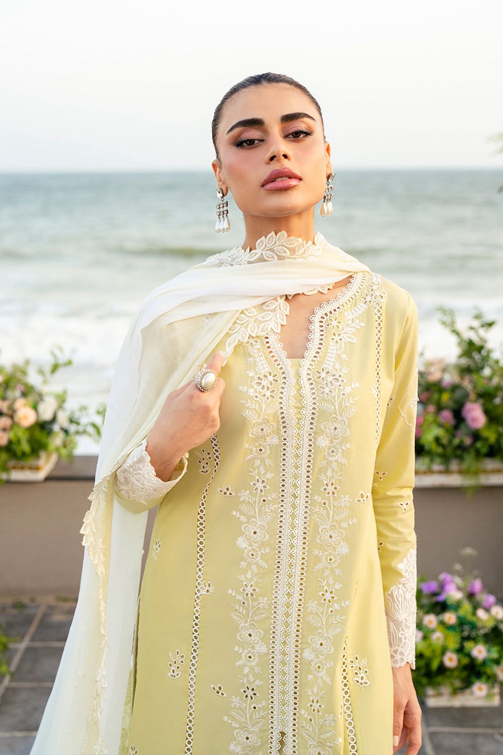 Unstitched 3PC Embroidered Lawn Suit - NF - 1141