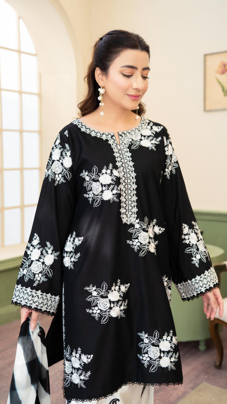 Unstitched 3PC Embroidered Lawn Suit - NF - 1024