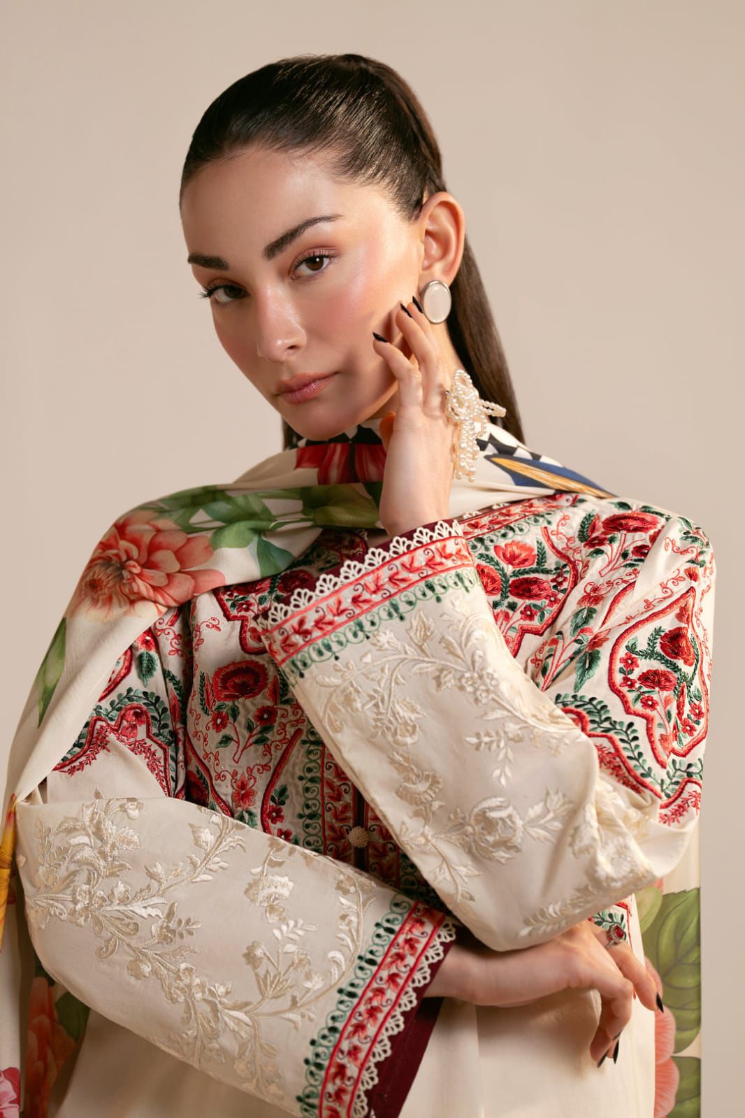 Unstitched 3PC Embroidered Lawn Suit - NF - 1152