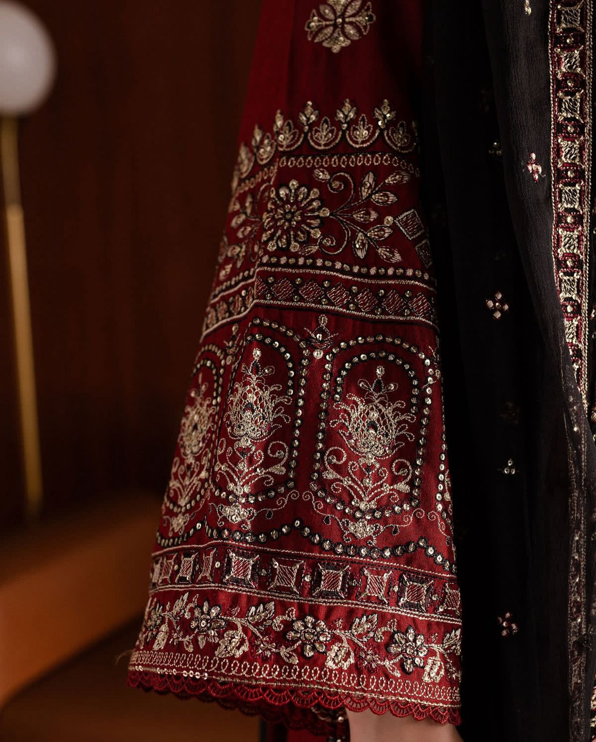 Unstitched 3PC Embroidered Lawn Suit - NF -