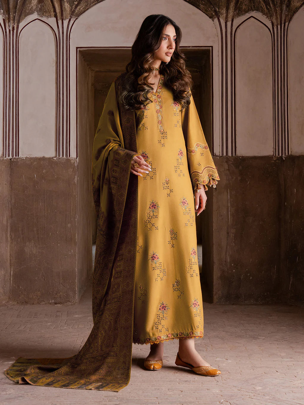 Lawn-3PC Chikankari Embroidered With Digital Printed Jacquard Dupatta-SS 5044