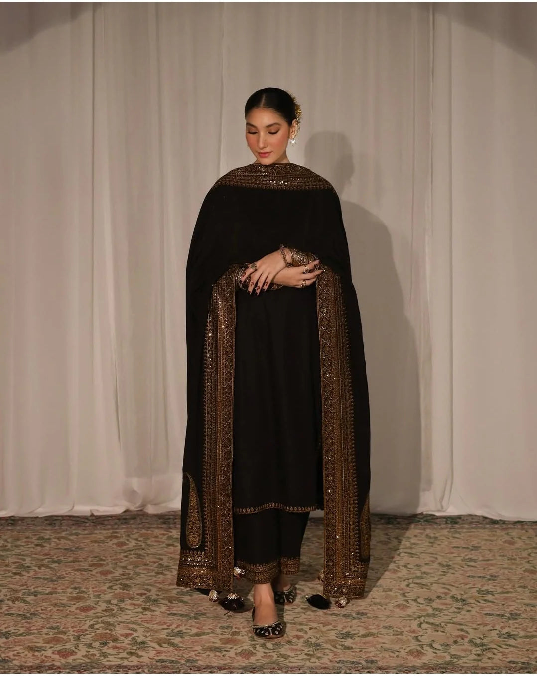 Lawn-3PC Embroidered Shirt with Organza Sequins Embroidered Dupatta-SS 5135